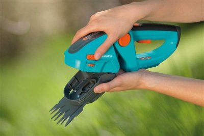 Аккумуляторные ножницы Gardena ComfortCut для газона и кусторников