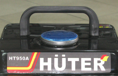 Бензиновый генератор Huter HT950A однофазный